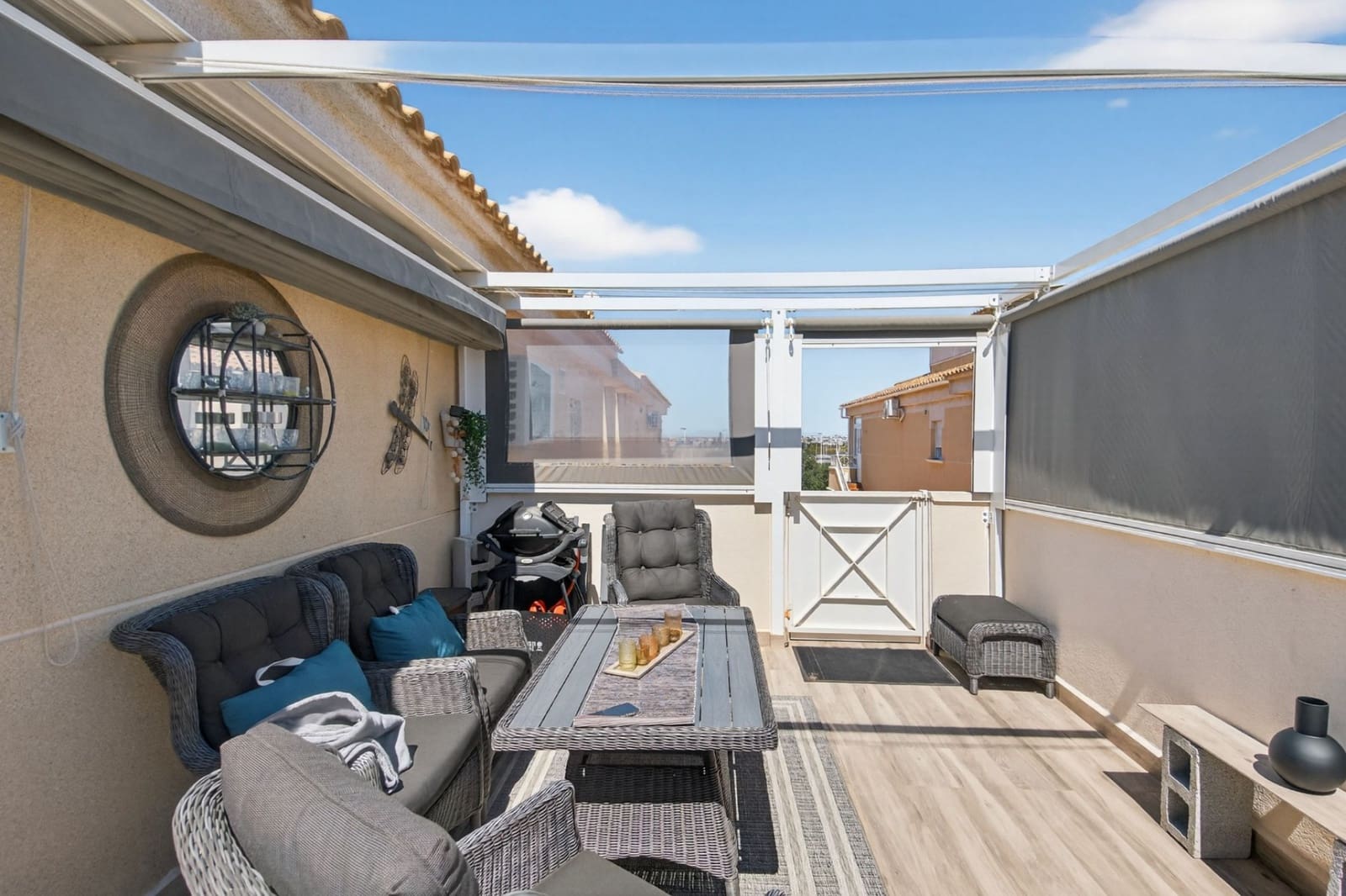 2 sovrum Lägenhet till salu i Aguas Nuevas med pool - 185 000 € (Ref: 9811259)