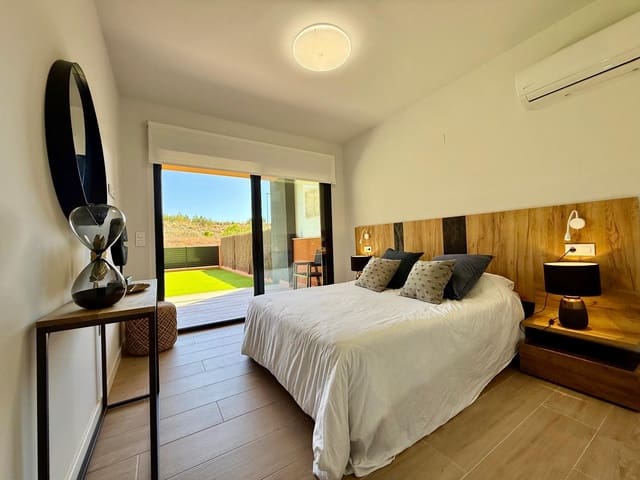 2 bedroom Apartment for sale in Villamartin, Orihuela - € 259,000 (Ref: 9811262)