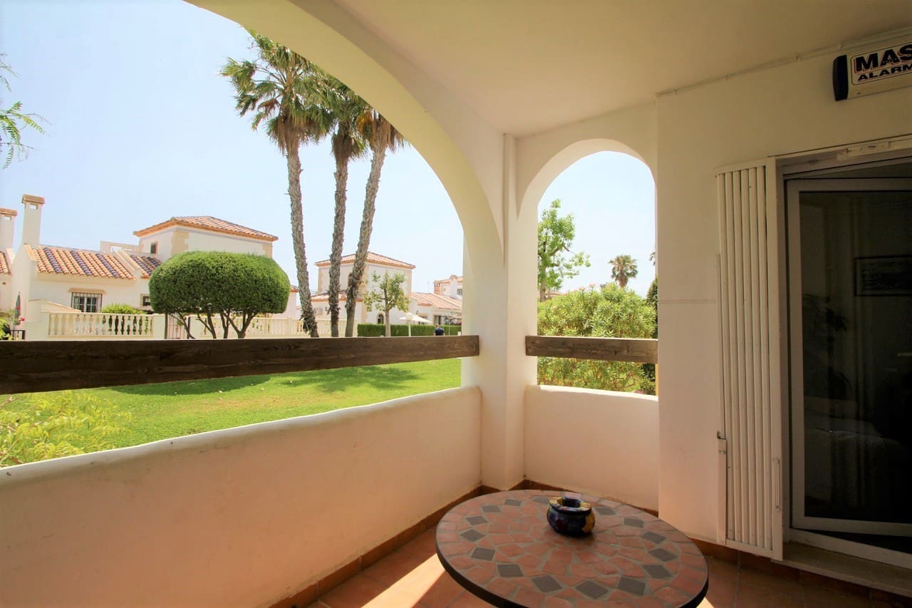 2 Zimmer Apartment zu verkaufen in Villamartin mit Pool - 199.000 € (Ref: 9811263)