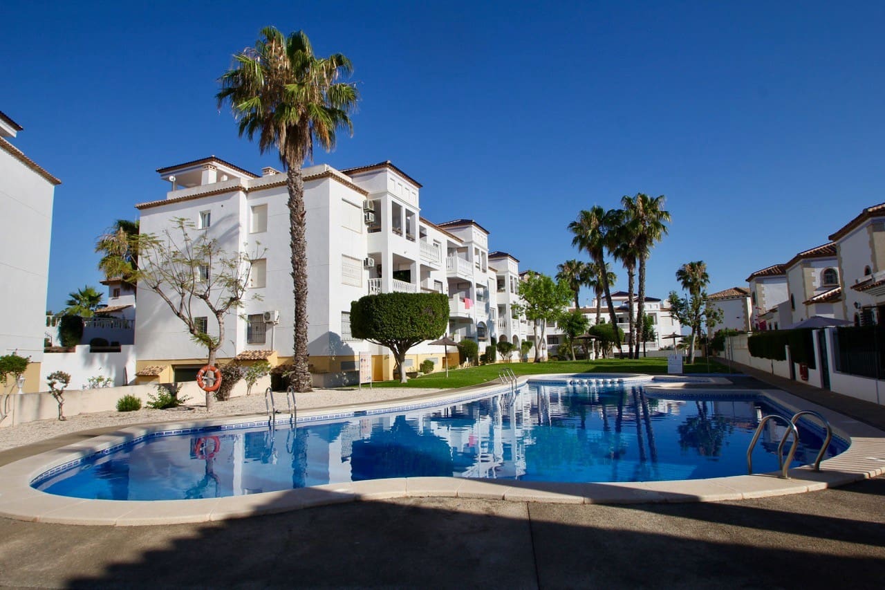2 Zimmer Apartment zu verkaufen in Villamartin mit Pool - 199.000 € (Ref: 9811263)