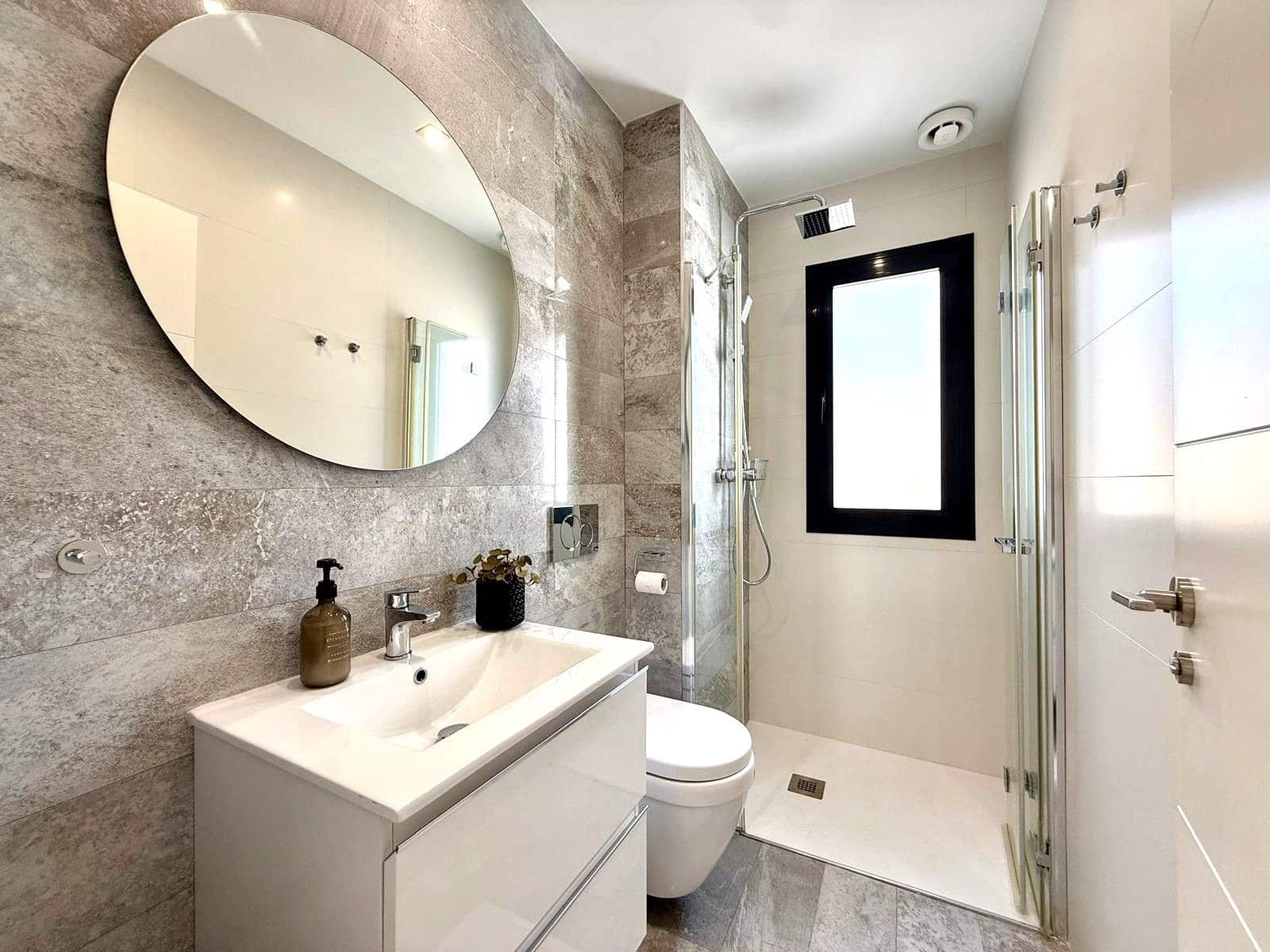 Chalet de 3 habitaciones en Orihuela Costa en venta con piscina - 449.900 € (Ref: 9811264)