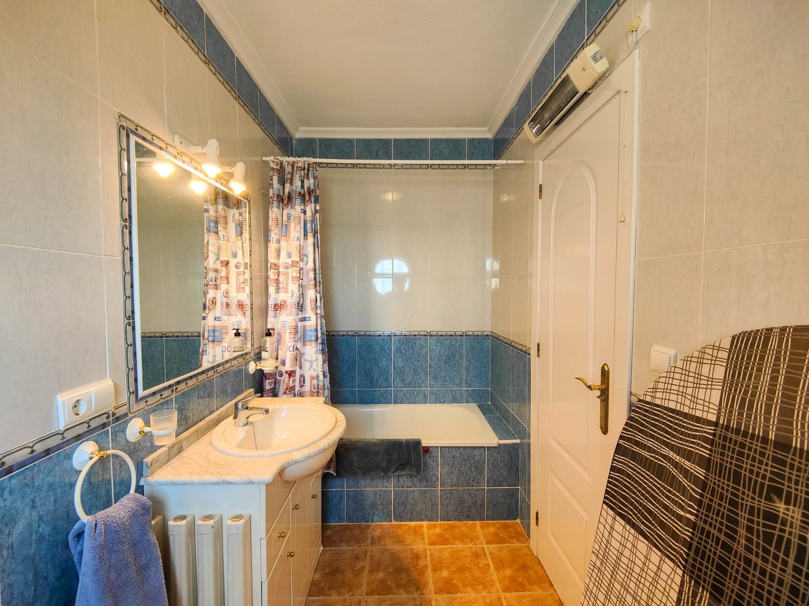 3 chambre Maison de Ville à vendre à La Florida avec piscine - 235 000 € (Ref: 9815574)