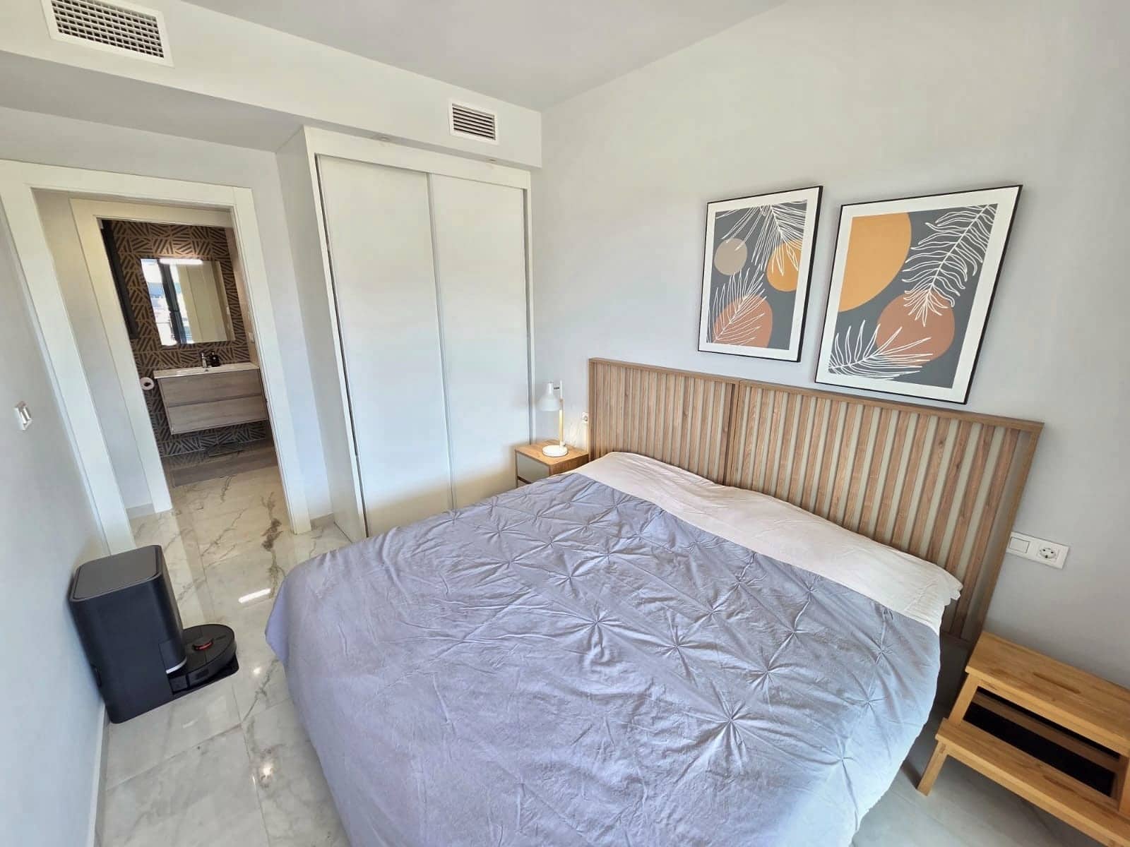 2 soverom Leilighet til salgs i Los Altos med svømmebasseng garasje - € 289 900 (Ref: 9815581)