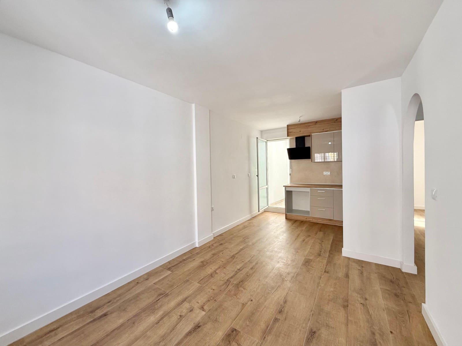 2 slaapkamer Huis te koop in Torrevieja met zwembad - € 173.000 (Ref: 9819350)