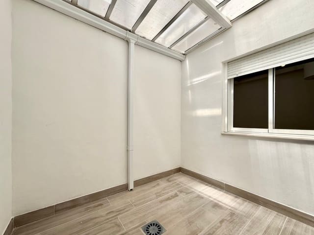 Casa de 2 habitaciones en Parque de las Naciones, Torrevieja en venta con piscina - 173.000 € (Ref: 9819350)
