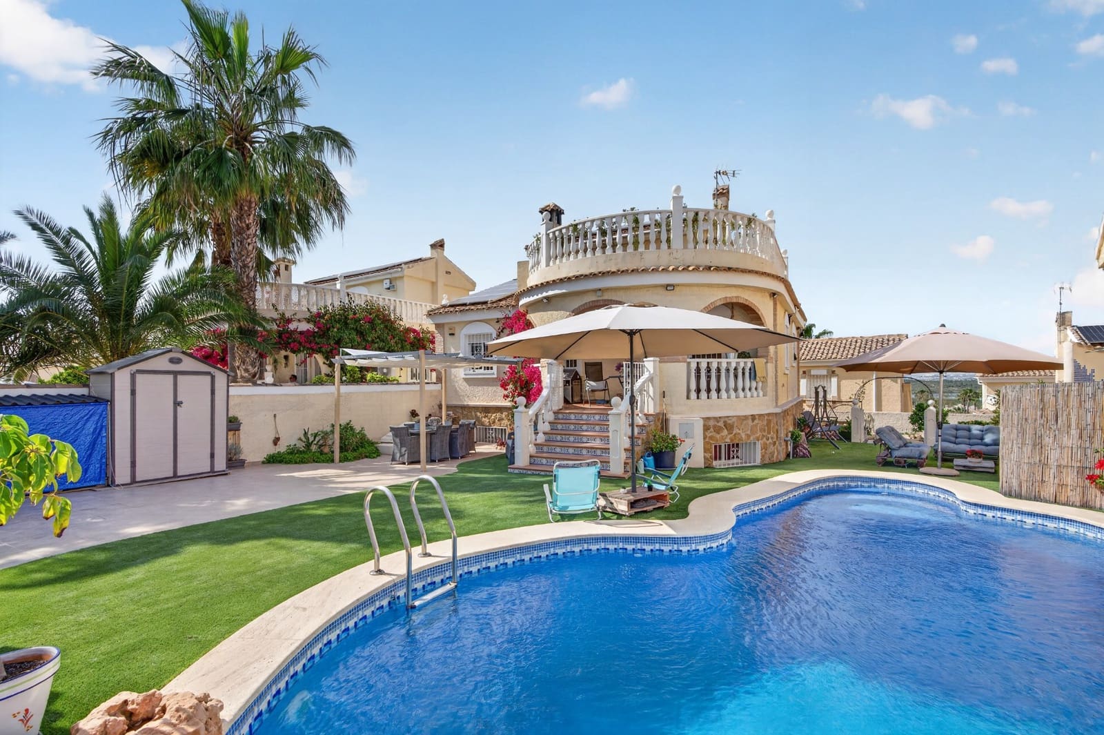 6 sovrum Villa till salu i Gran Alacant med pool garage - 550 000 € (Ref: 9819351)