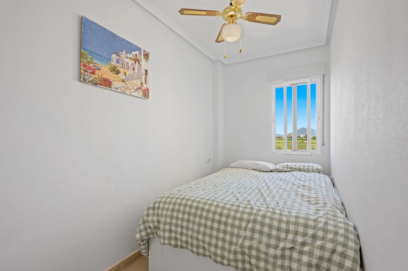 2 sovrum Lägenhet till salu i Daya Nueva med pool - 135 000 € (Ref: 9819357)