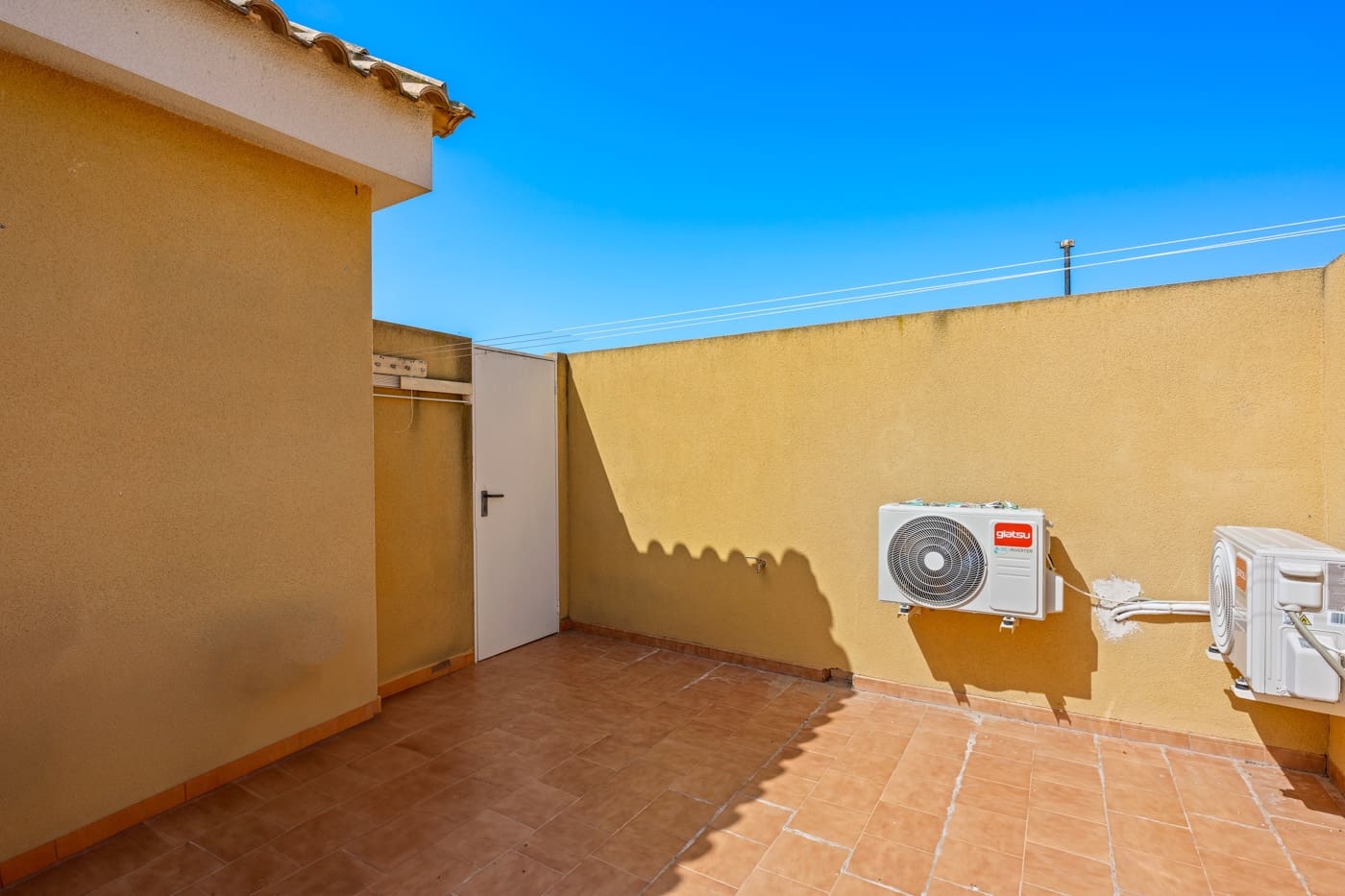 2 sovrum Lägenhet till salu i Daya Nueva med pool - 135 000 € (Ref: 9819357)