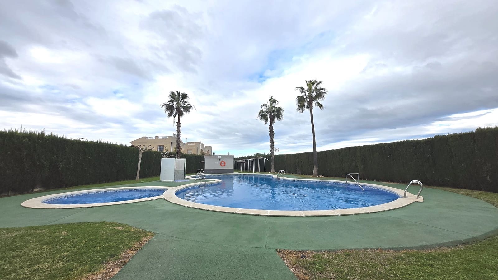 2 slaapkamer Appartement te koop in San Luis met zwembad - € 147.000 (Ref: 9819364)