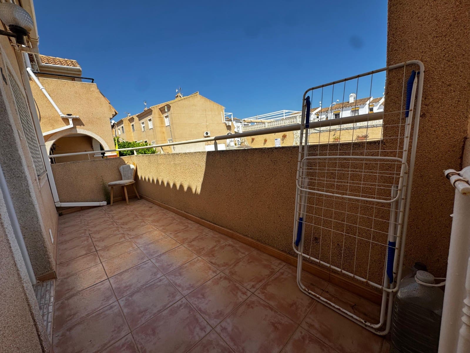 2 soverom Leilighet til salgs i Blue Lagoon med svømmebasseng - € 119 000 (Ref: 9819366)