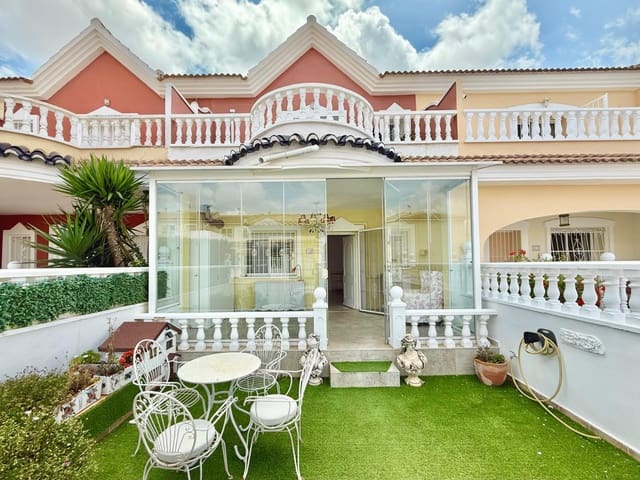 2 quarto Casa em Banda para venda em Benijófar com piscina - 189 000 € (Ref: 9821200)