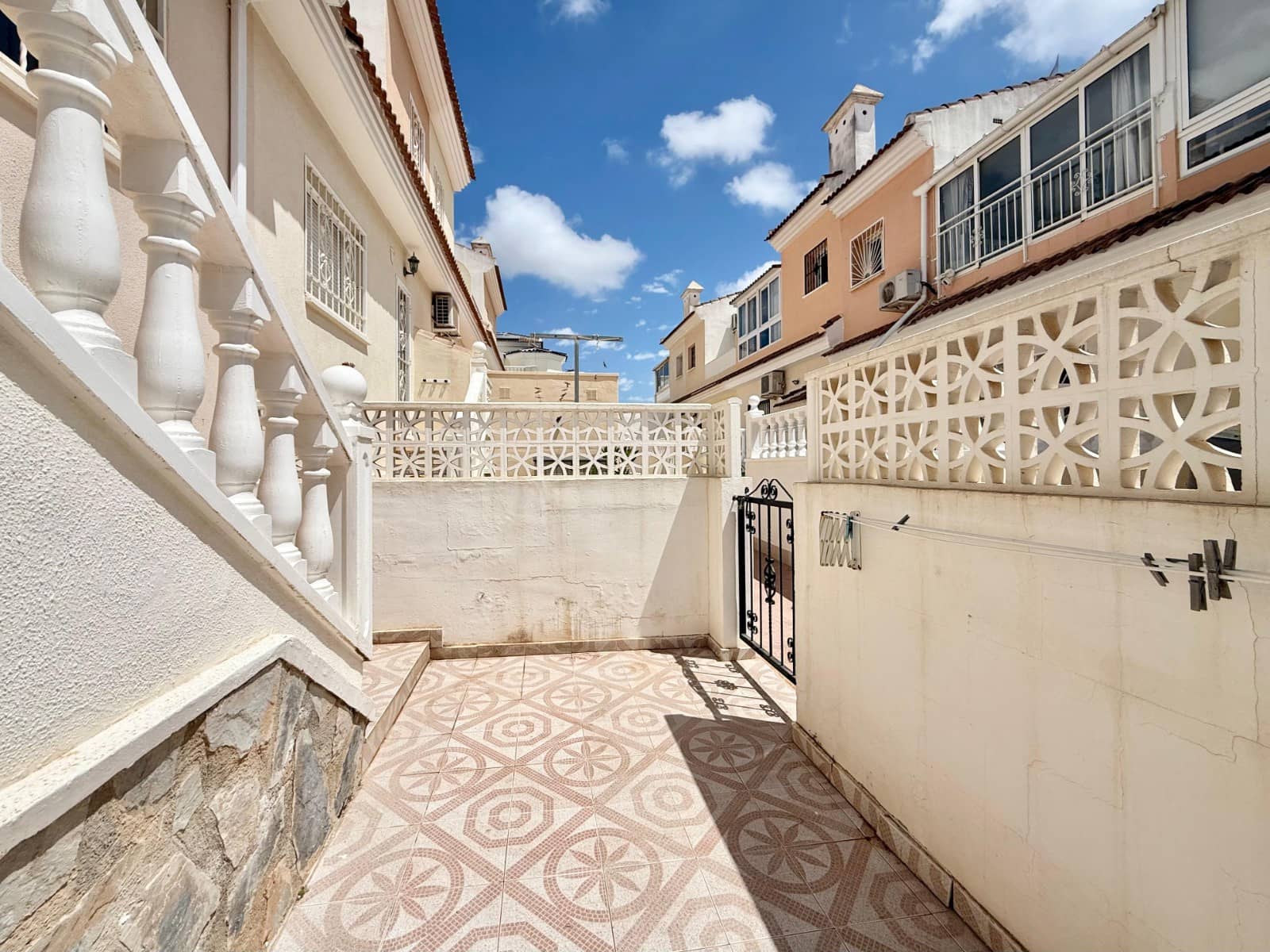 2 quarto Casa em Banda para venda em Benijofar com piscina - 189 000 € (Ref: 9821200)
