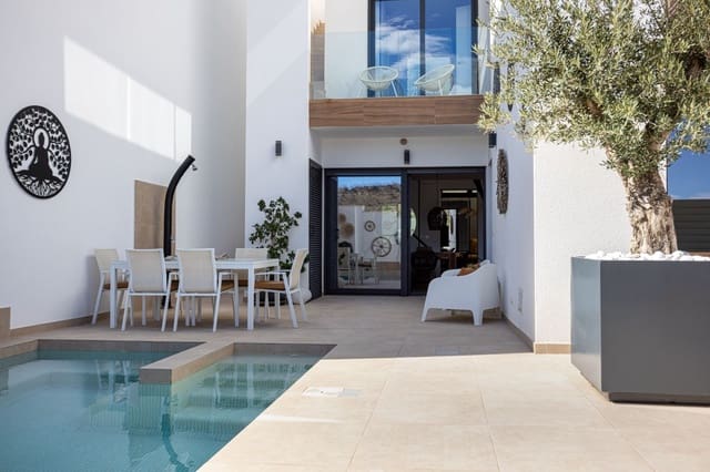 3 Zimmer Villa zu verkaufen in Benijófar mit Pool - 429.000 € (Ref: 9821201)