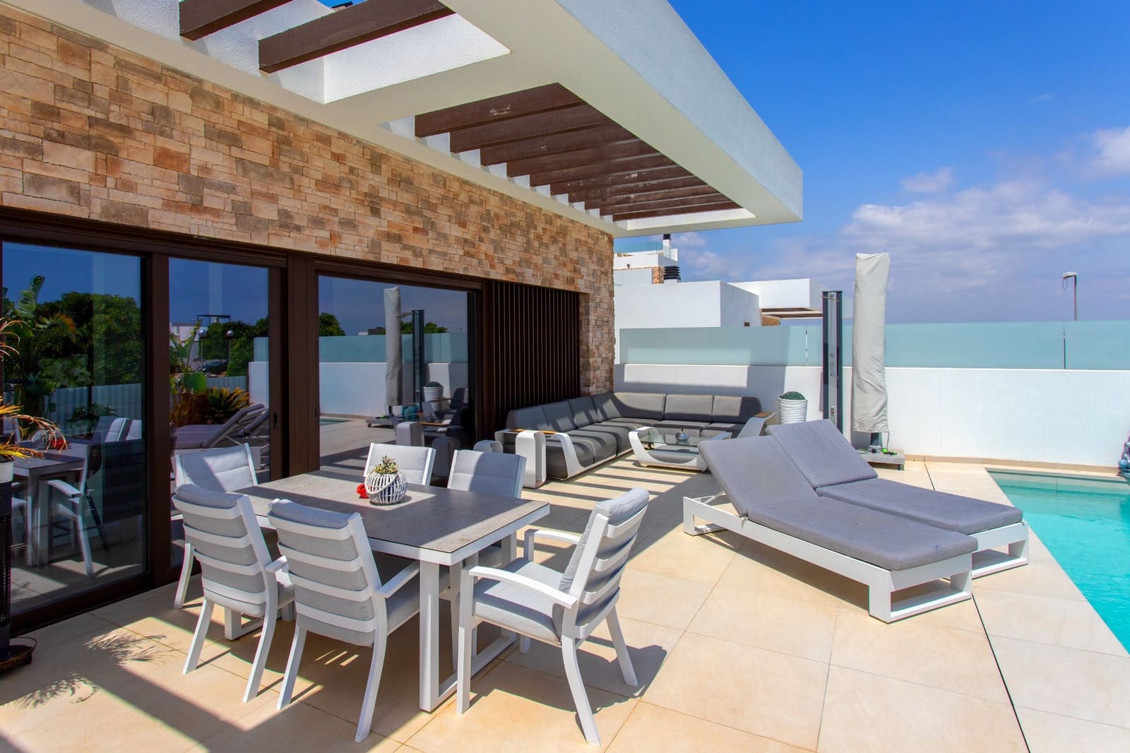 4 quarto Moradia para venda em Rojales com piscina garagem - 750 000 € (Ref: 9821202)