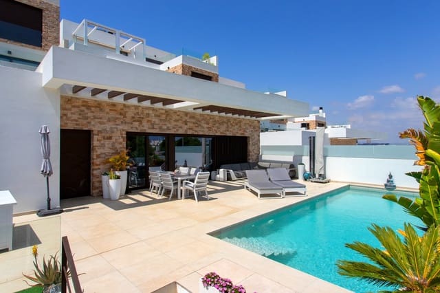 4 slaapkamer Villa te koop in Rojales met zwembad garage - € 745.000 (Ref: 9821202)