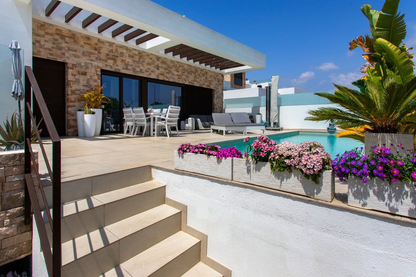 4 quarto Moradia para venda em Rojales com piscina garagem - 750 000 € (Ref: 9821202)