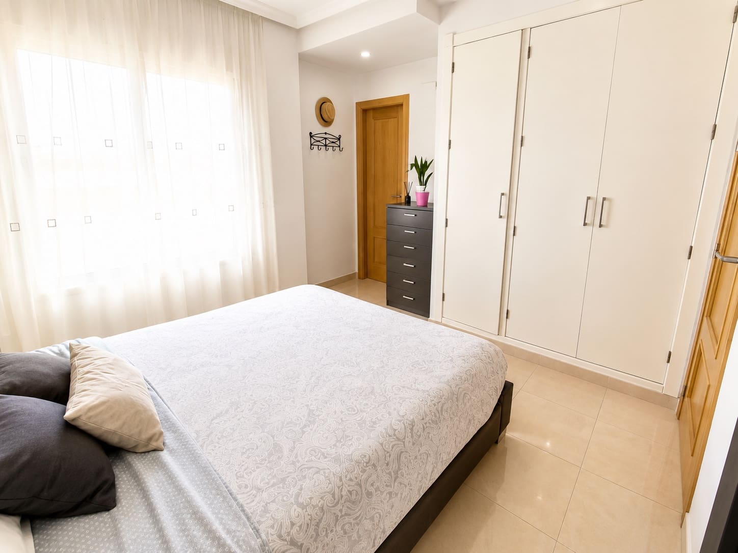 2 bedroom Apartment for sale in Almoradi with pool - € 127,000 (Ref: 9821607)