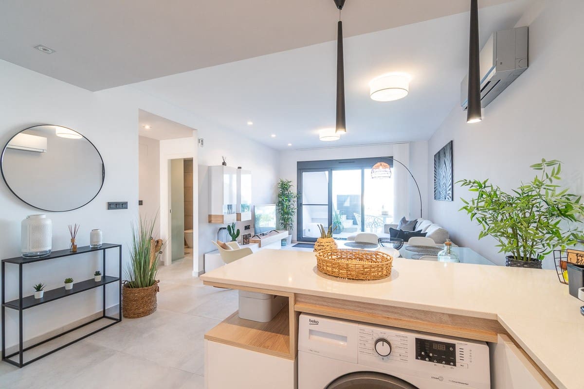 2 chambre Penthouse à vendre à El Raso avec piscine - 295 000 € (Ref: 9835236)