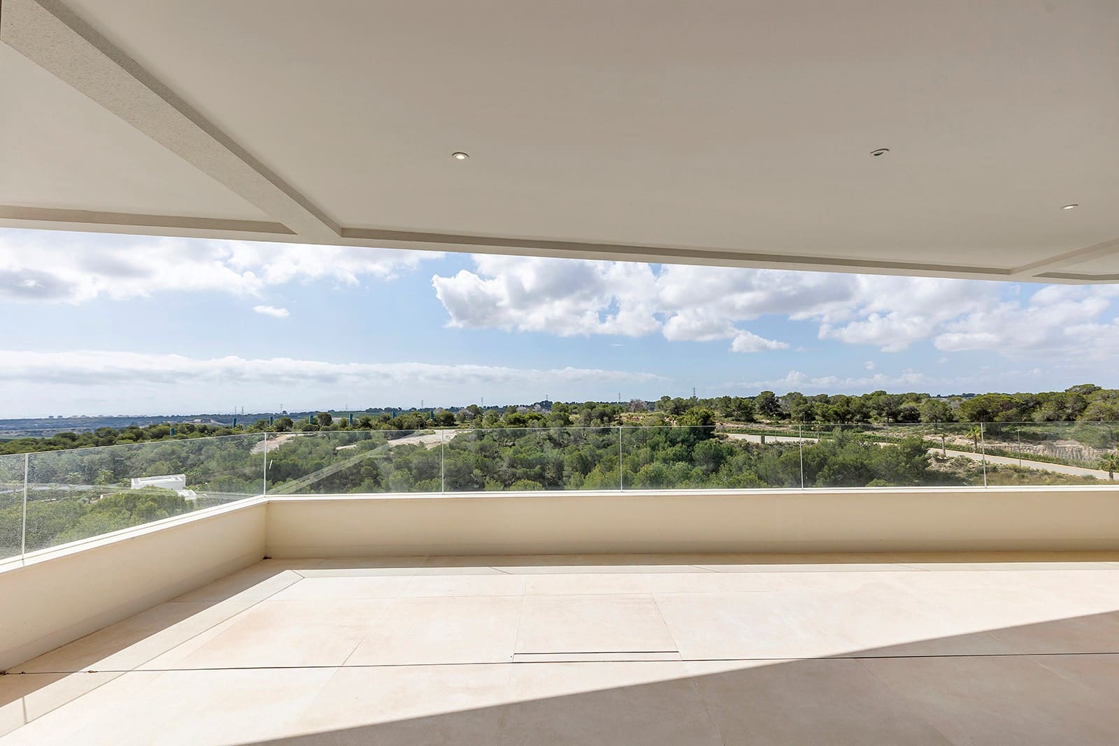 3 Zimmer Apartment zu verkaufen in Las Colinas Golf mit Pool Garage - 849.000 € (Ref: 9835237)