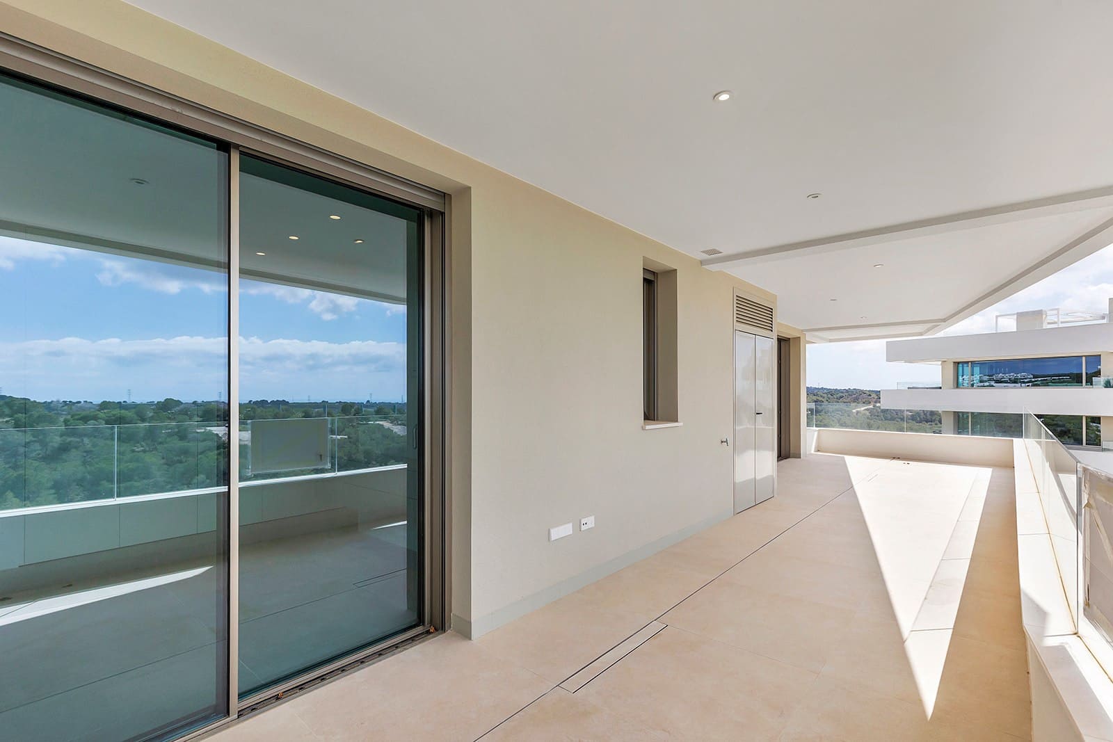 3 Zimmer Apartment zu verkaufen in Las Colinas Golf mit Pool Garage - 849.000 € (Ref: 9835237)