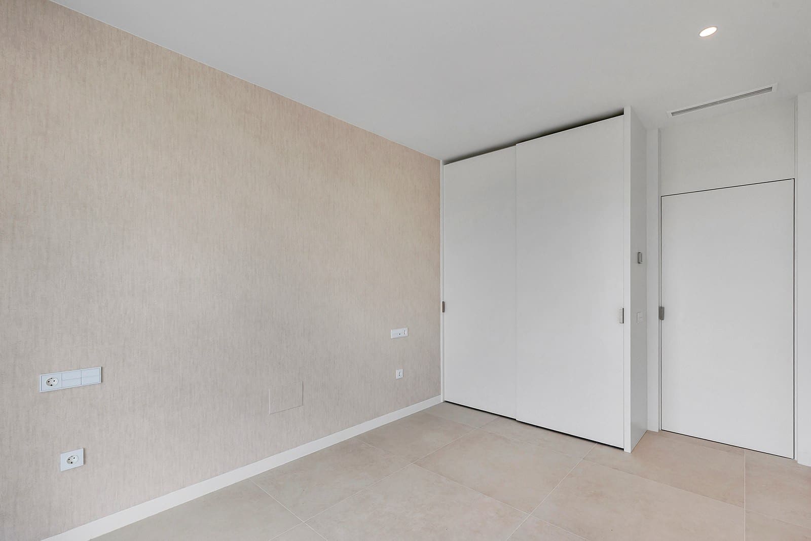 3 Zimmer Apartment zu verkaufen in Las Colinas Golf mit Pool Garage - 849.000 € (Ref: 9835237)