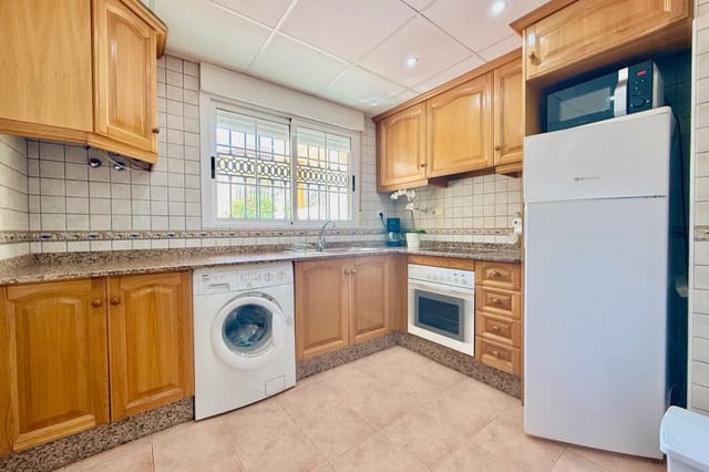 3 quarto Moradia para venda em El Edén, Guardamar del Segura com piscina garagem - 185 000 € (Ref: 9844910)