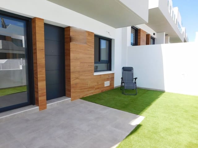 2 soveværelse Bungalow til salg i San Miguel de Salinas med swimmingpool - € 229.000 (Ref: 9844912)