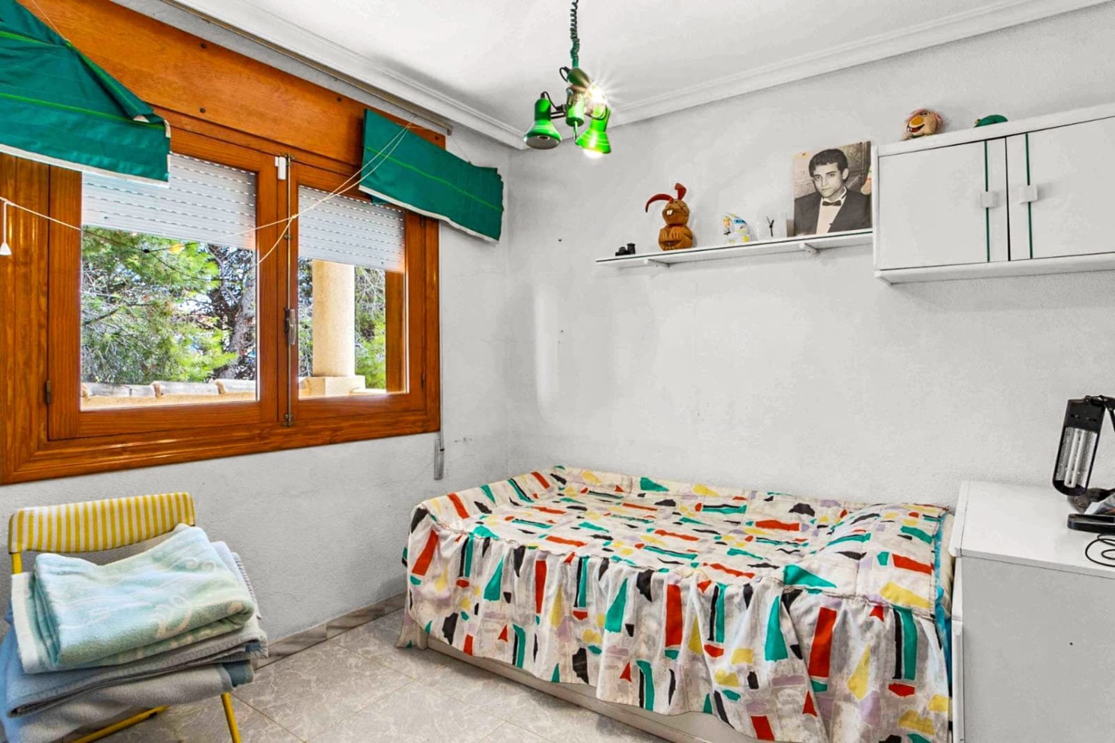 8 Zimmer Villa zu verkaufen in Los Balcones mit Pool Garage - 550.000 € (Ref: 9849012)