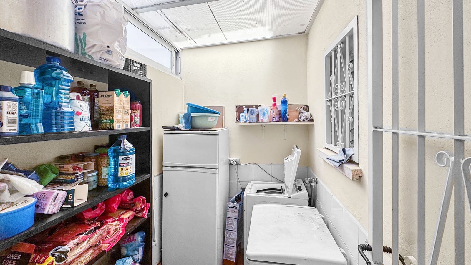 3 soverom Hus til salgs i Orihuela Costa med svømmebasseng garasje - € 199 900 (Ref: 9849013)