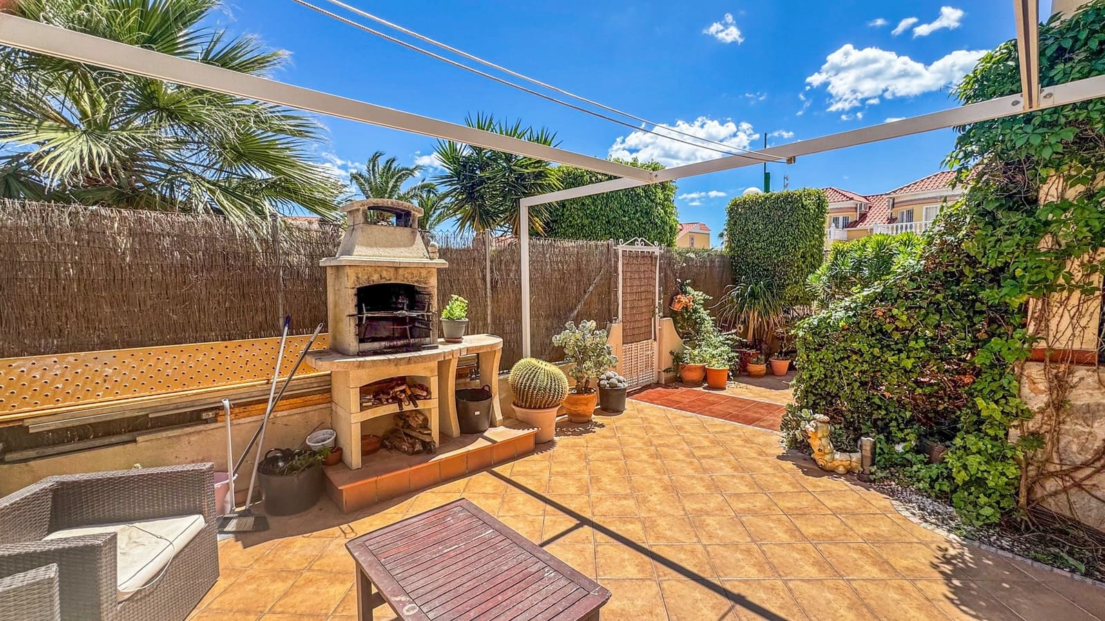 3 soverom Hus til salgs i Orihuela Costa med svømmebasseng garasje - € 199 900 (Ref: 9849013)