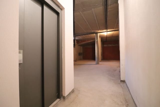 Kommersiell til salgs i Rojales - € 69 000 (Ref: 9849030)