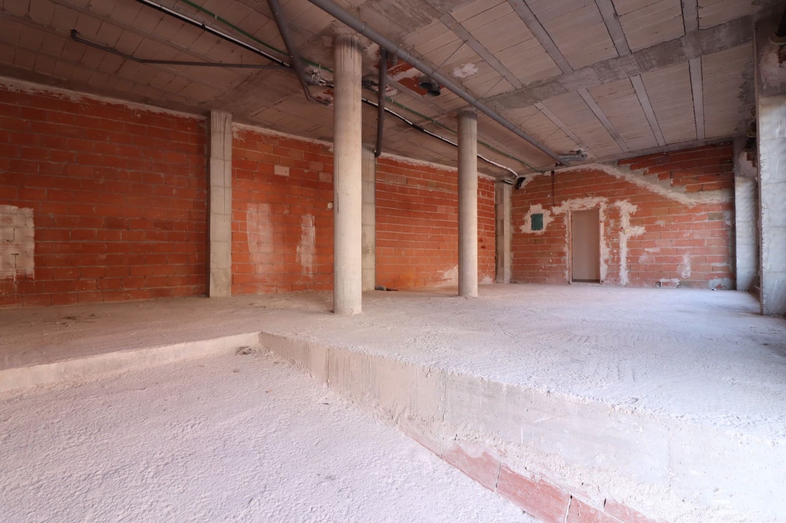 Kommersiell til salgs i Rojales - € 69 000 (Ref: 9849030)