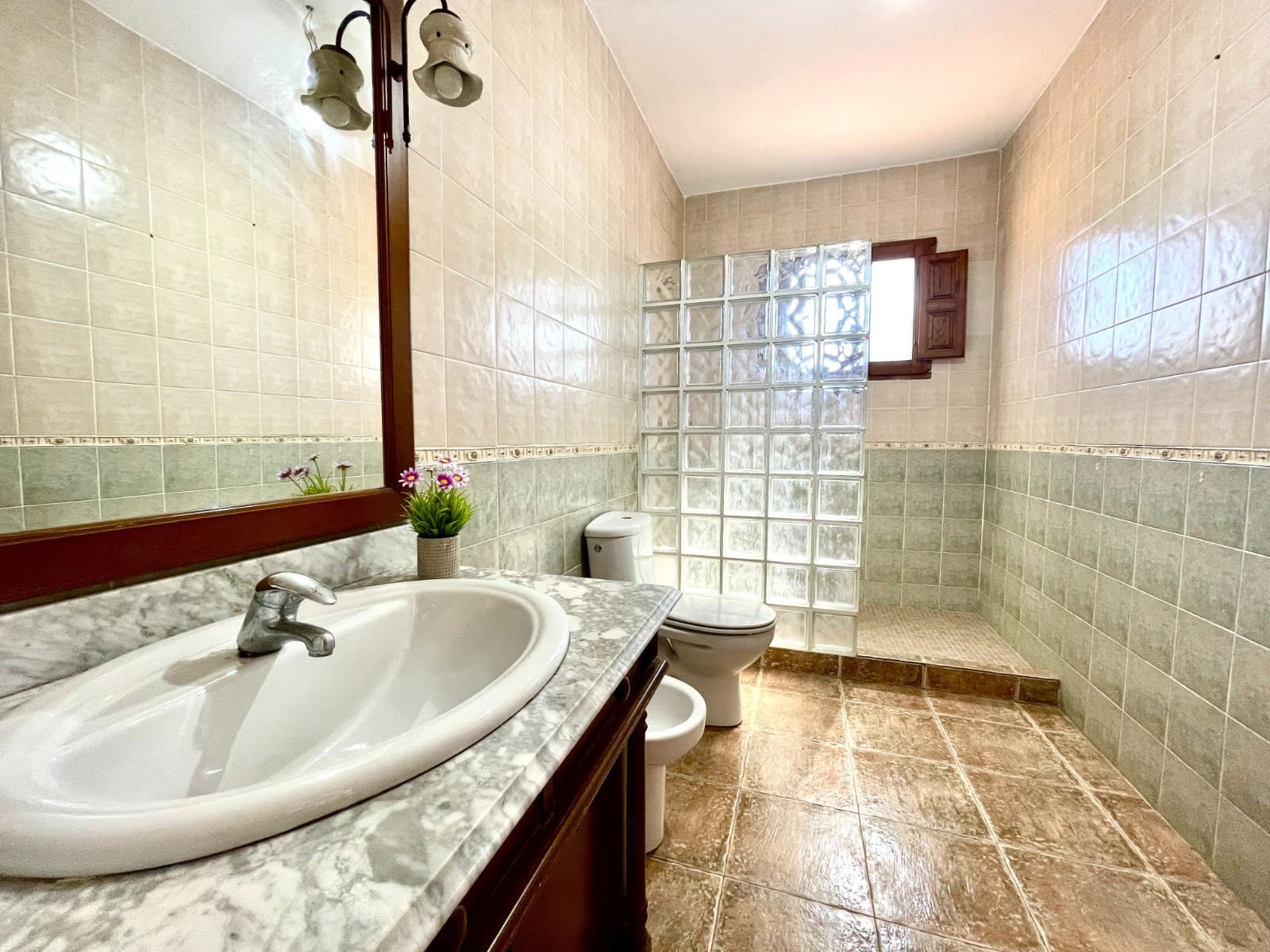 4 bedroom Villa for sale in Catral with pool - € 329,900 (Ref: 9850529)