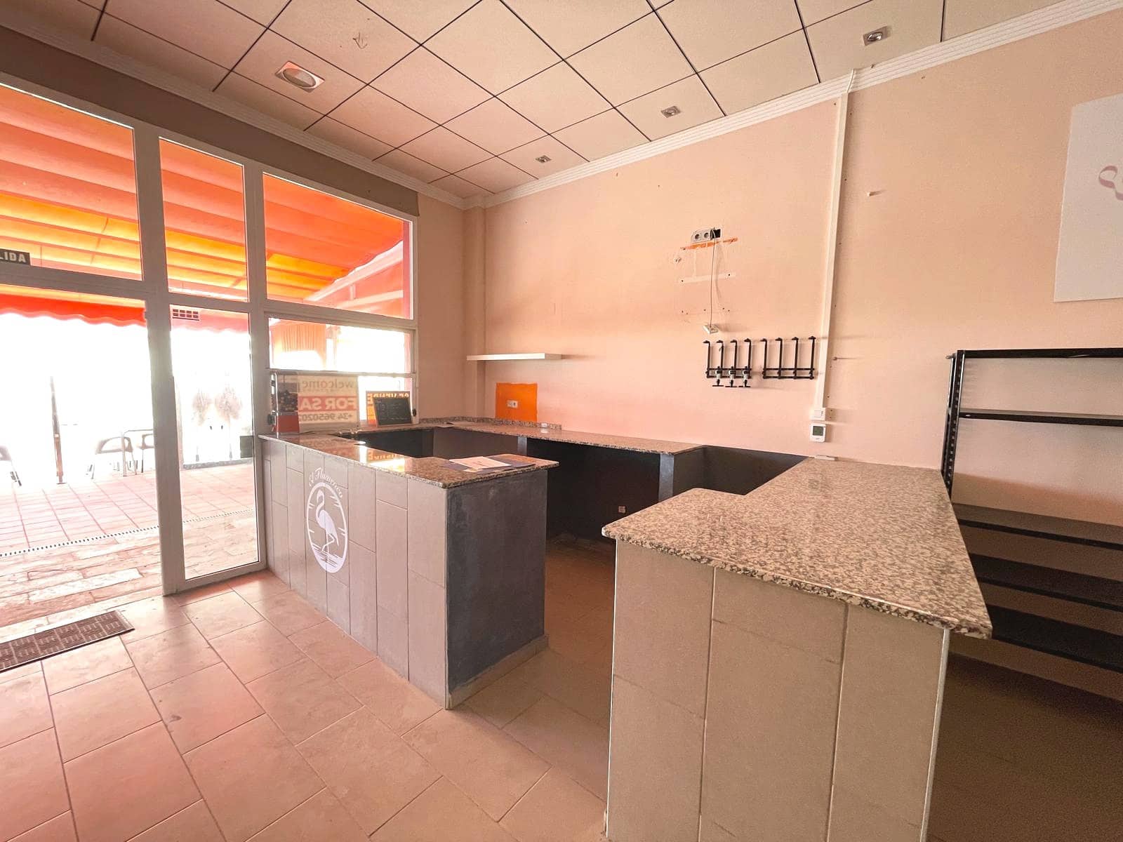 Kommersiell til salgs i Algorfa - € 120 000 (Ref: 9854935)