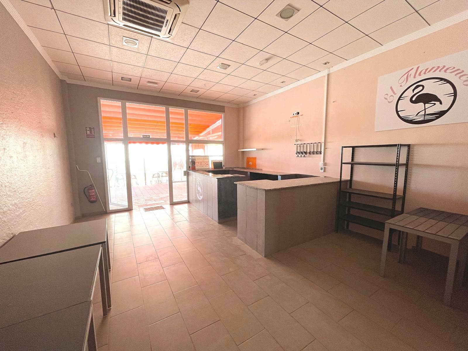 Kommersiell til salgs i Algorfa - € 120 000 (Ref: 9854935)