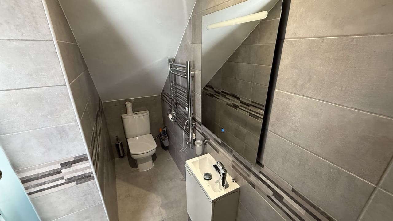 2 soveværelse Villa til salg i Villamartin med swimmingpool - € 249.950 (Ref: 9859642)