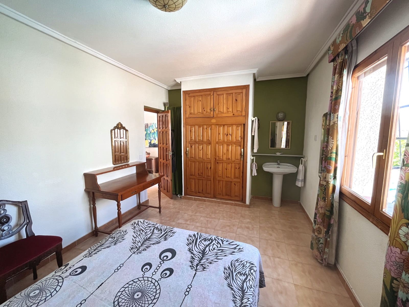 4 slaapkamer Villa te koop in Ciudad Quesada met zwembad garage - € 385.000 (Ref: 9861662)