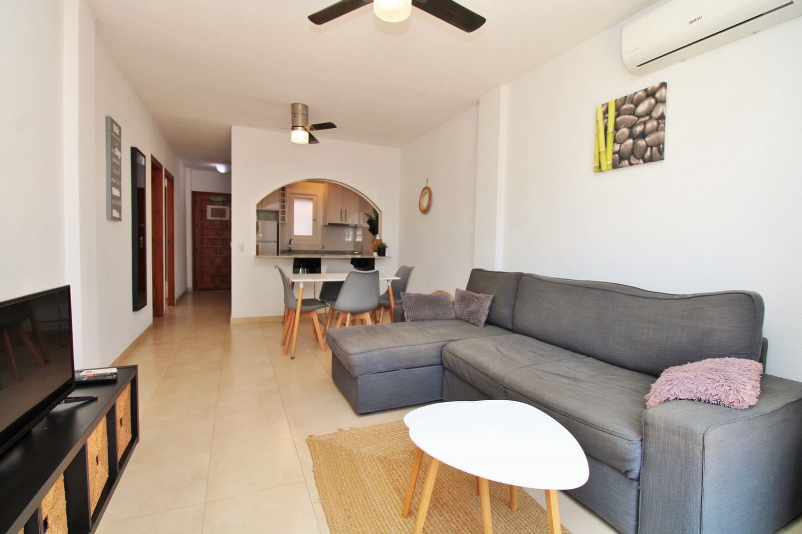 1 sypialnia Apartament na sprzedaż w Villamartin z basenem - 129 500 € (Ref: 9866501)