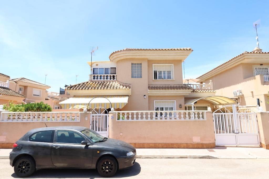 3 bedroom Villa for sale in Los Balcones with pool garage - € 264,900 (Ref: 9868178)