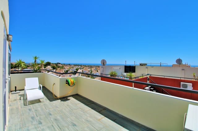 3 soverom Hus til salgs i Villamartin, Orihuela med svømmebasseng - € 288 000 (Ref: 9873193)
