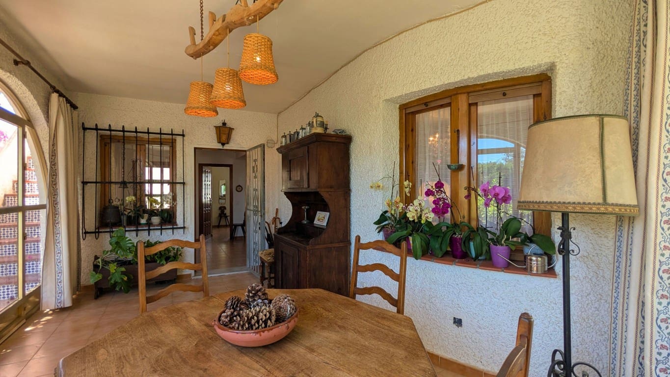 4 soveværelse Villa til salg i Ciudad Quesada med swimmingpool - € 385.000 (Ref: 9875678)