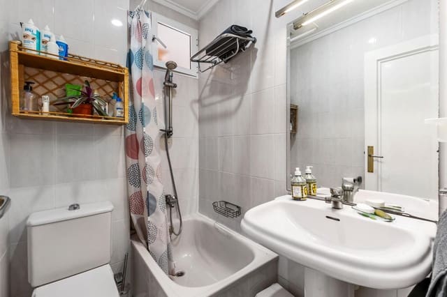 4 slaapkamer Appartement te koop in Centro - Muelle Pesquero, Torrevieja - € 499.000 (Ref: 9875683)
