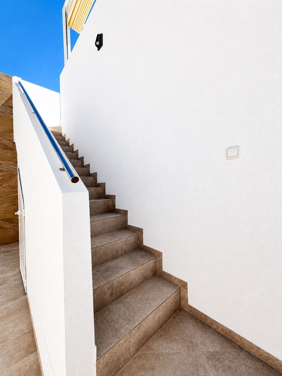3 chambre Villa/Maison à vendre à La Marina avec piscine - 395 000 € (Ref: 9877147)