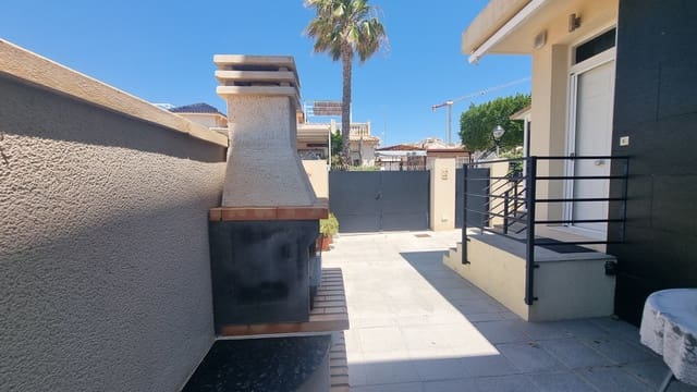 2 soveværelse Villa til salg i Ciudad Quesada, Rojales med swimmingpool - € 279.000 (Ref: 9877906)