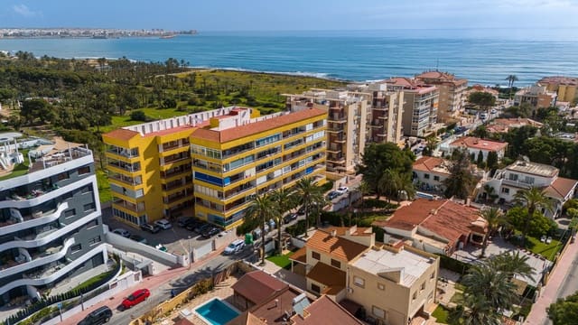 2 slaapkamer Appartement te koop in Punta Prima, Orihuela - € 284.900 (Ref: 9877914)
