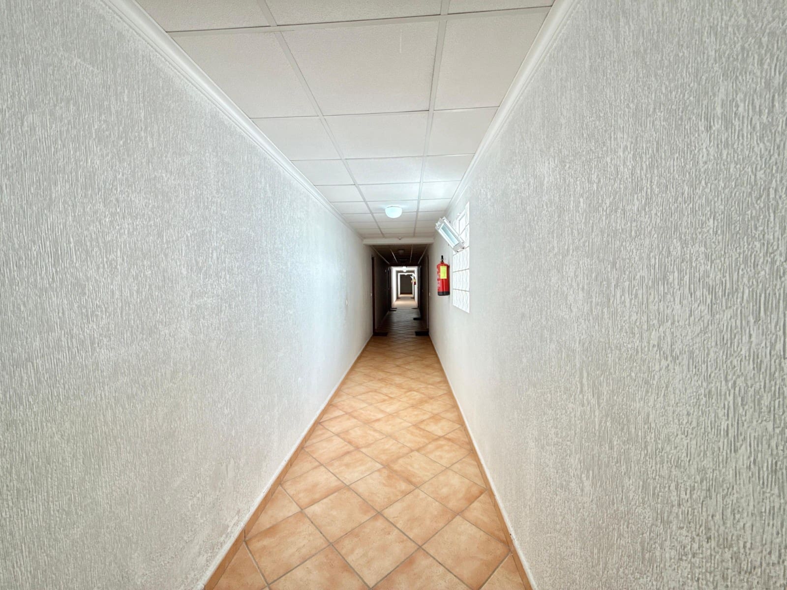 2 bedroom Apartment for sale in Los Alcazares - € 130,000 (Ref: 9877916)