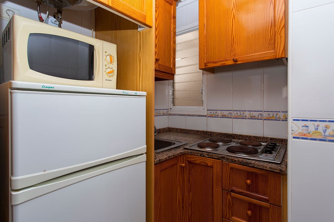 1 bedroom Studio for sale in Torrevieja with pool - € 88,000 (Ref: 9877917)