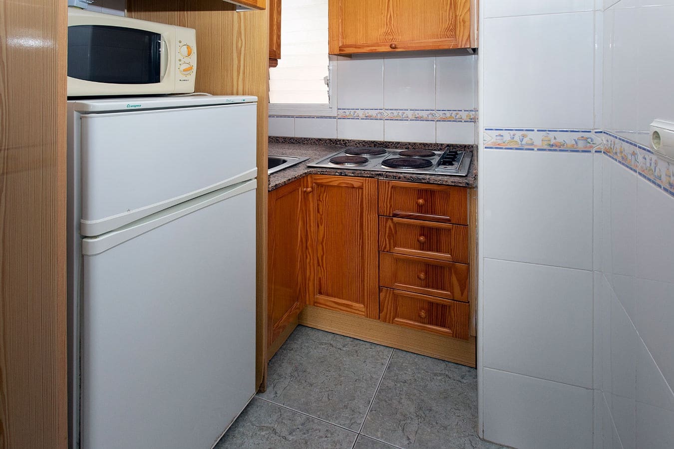 1 bedroom Studio for sale in Torrevieja with pool - € 88,000 (Ref: 9877917)