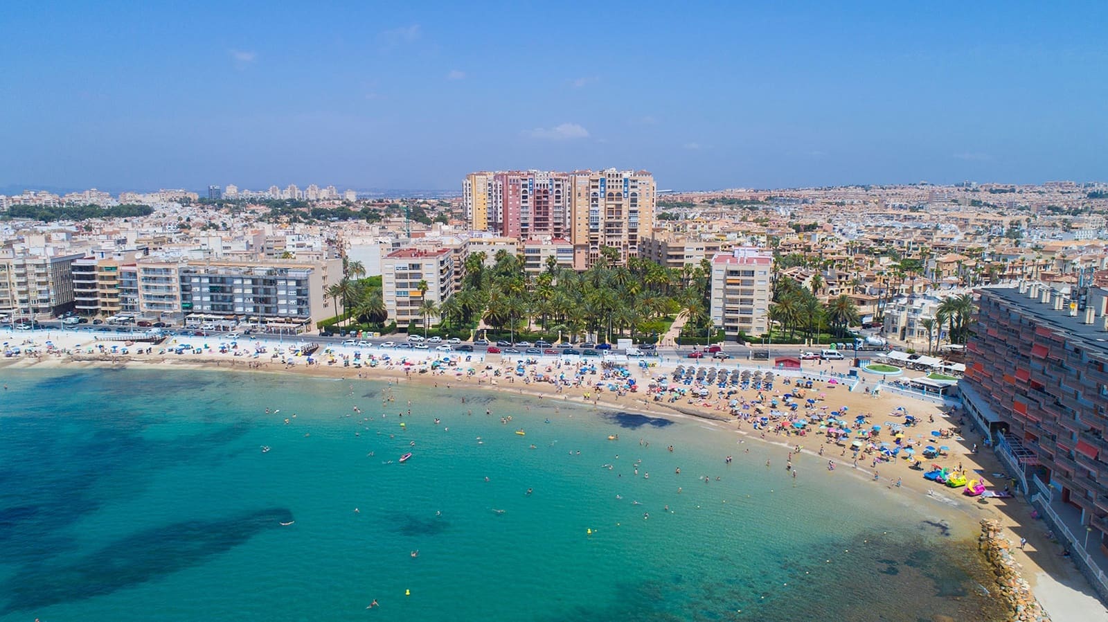 1 bedroom Studio for sale in Torrevieja with pool - € 88,000 (Ref: 9877917)