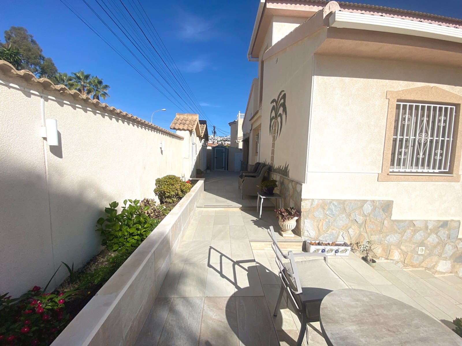3 bedroom Villa for sale in Ciudad Quesada with pool garage - € 495,000 (Ref: 9889738)